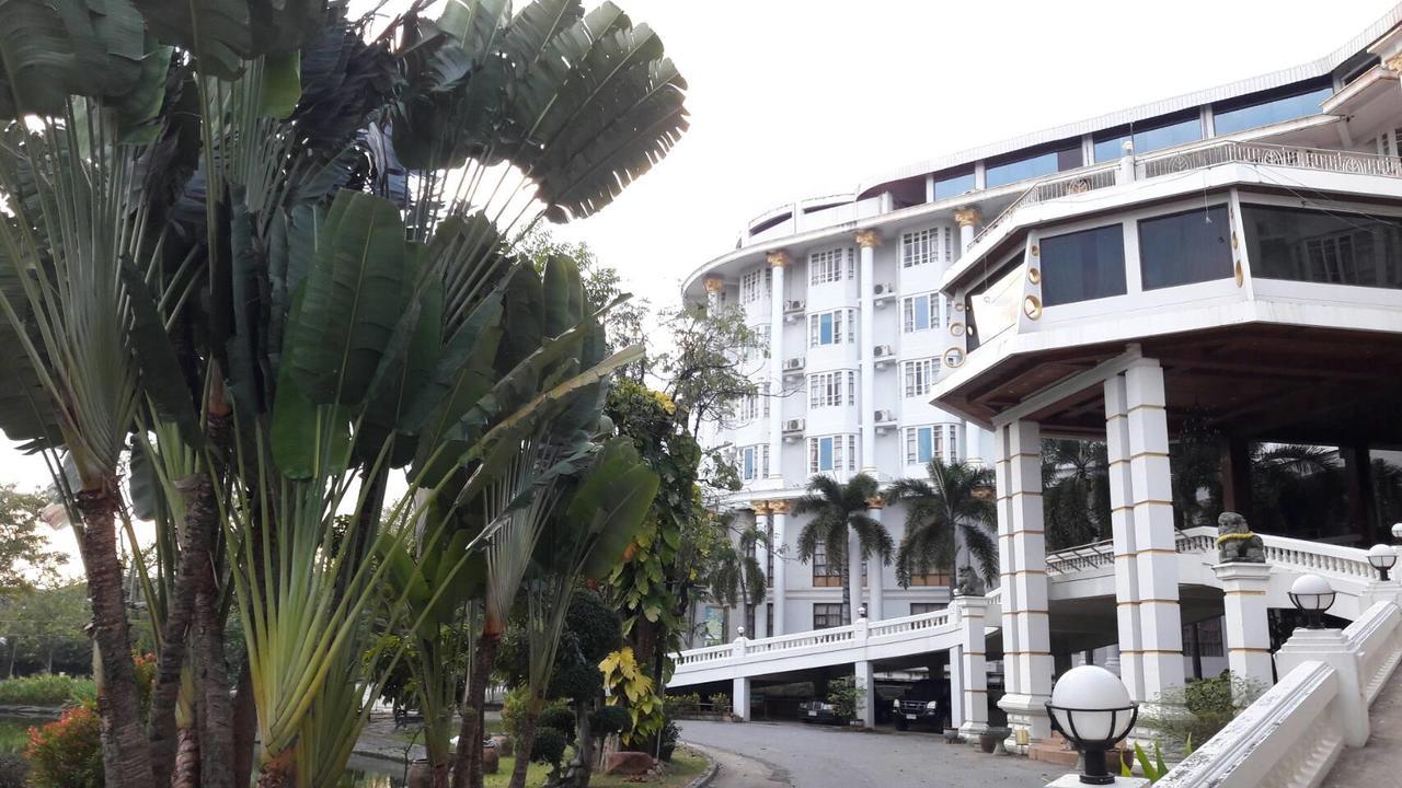 Hermitage Hotel Korat-Sha Nakhonratchasima Εξωτερικό φωτογραφία